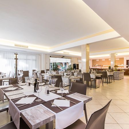 Hotel Baviera Cala Ratjada  Ngoại thất bức ảnh
