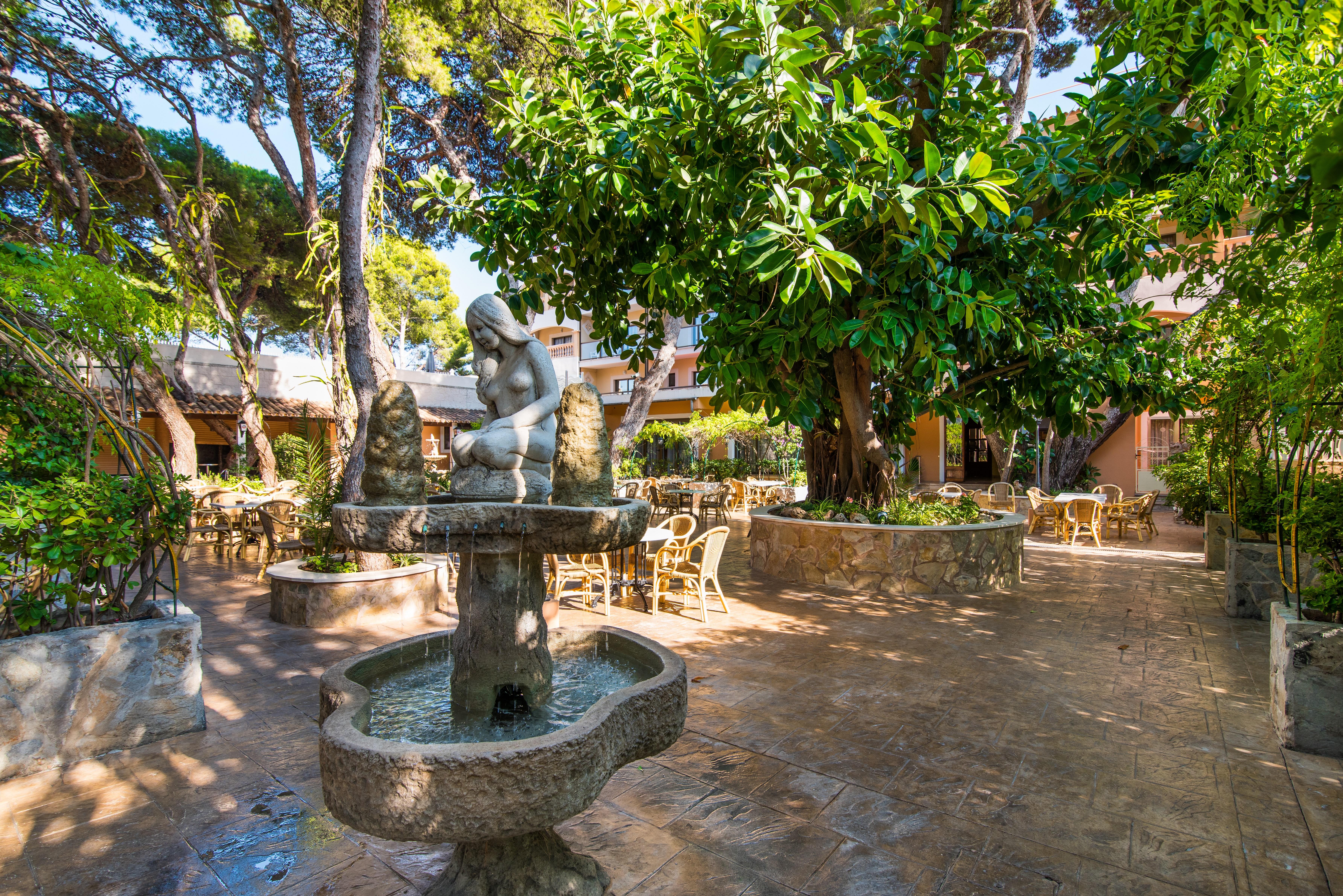 Hotel Baviera Cala Ratjada  Ngoại thất bức ảnh
