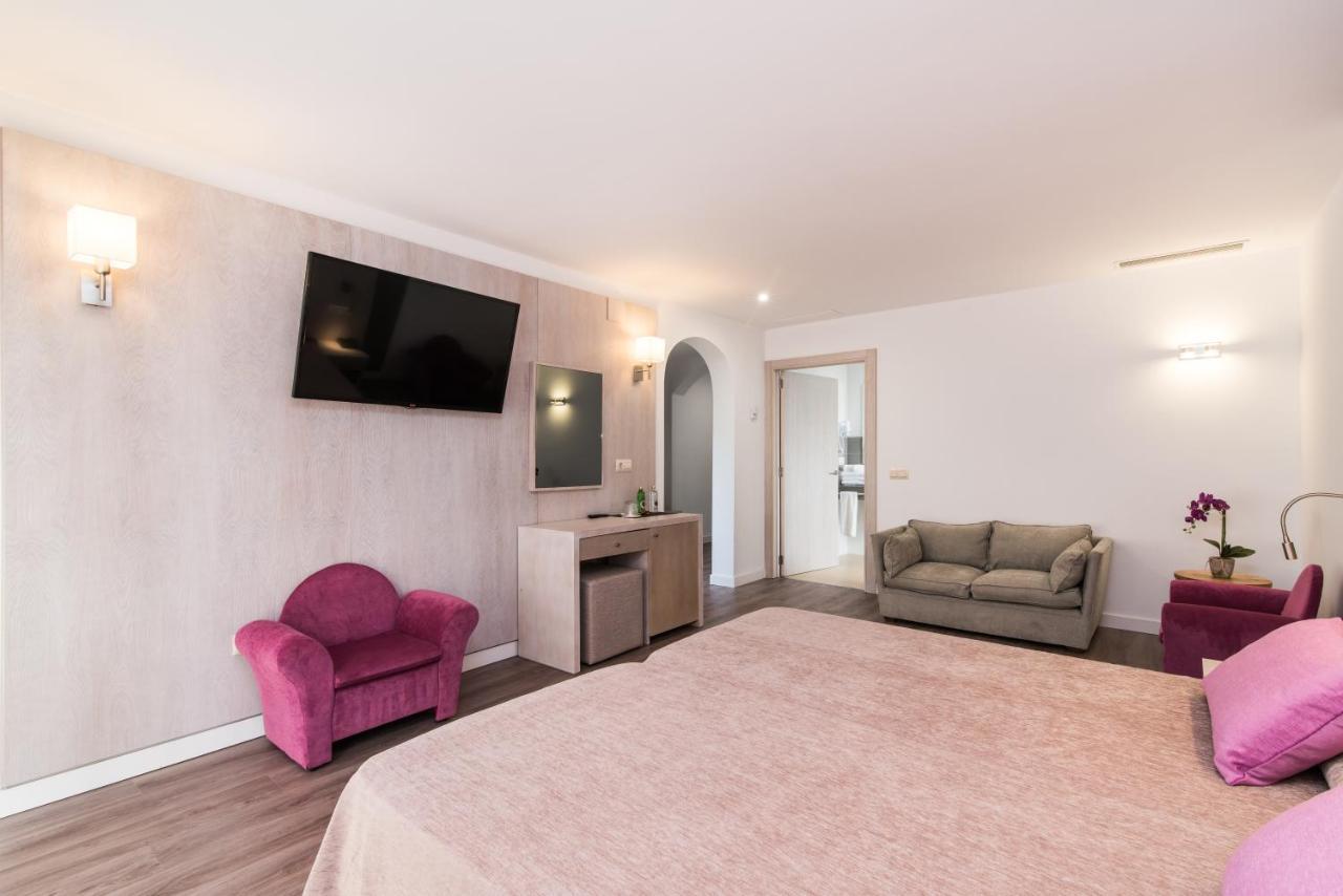Hotel Baviera Cala Ratjada  Ngoại thất bức ảnh