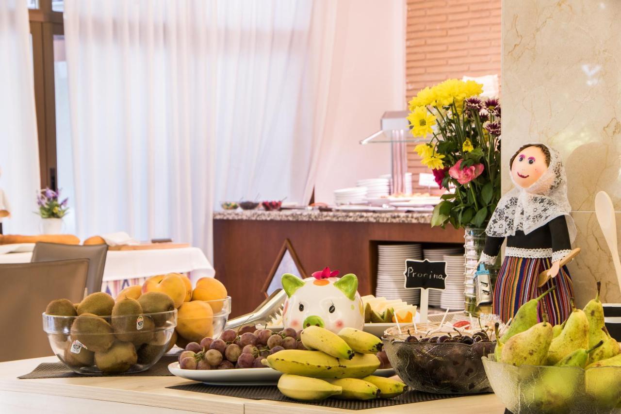 Hotel Baviera Cala Ratjada  Ngoại thất bức ảnh